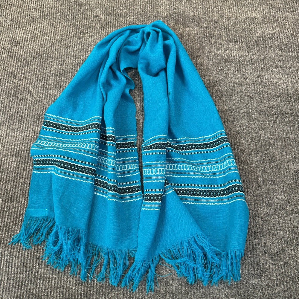 Latimports Ecuador Wool Scarf OS Blue Geometric Pattern Fringe 100% Wool